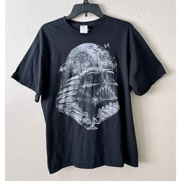 Star Wars Mens T-Shirt L Darth Vader Black Short Sleeve Tee - Picture 1 of 4